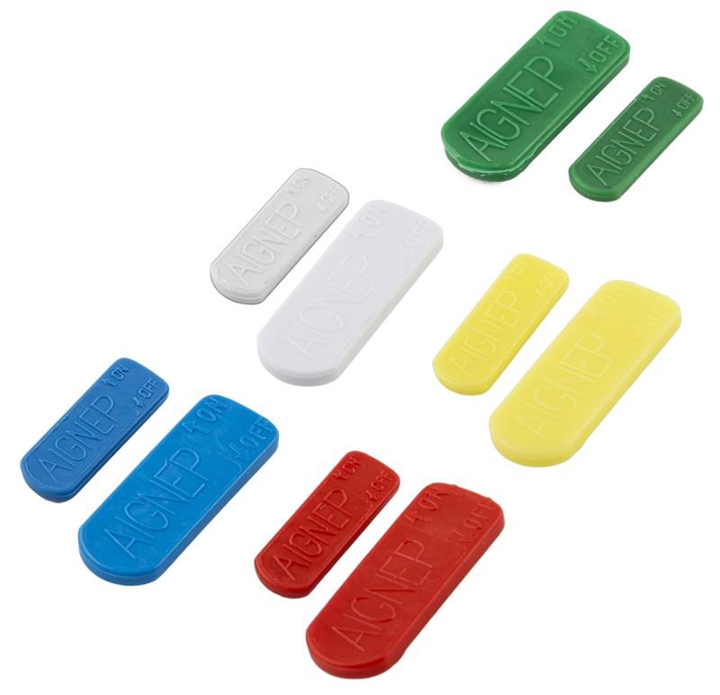 PLACHETA COLORATA ROSU