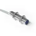 SENZOR CAPACITIV, CILINDRIC, CORP CUPRU CROMAT, ECRANAT CORP FILETAT M30 MM DISTANTA: 20 MM PNP, NC=NORMAL INCHIS 3-fire CU PROTECTIE SCURT CIRCUIT, Cablu: 2M